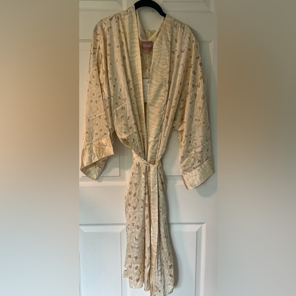 New With Tags Show Me Your Mumu Animal Print Mumu x Curateur The Harlow Robe - Picture 2 of 5